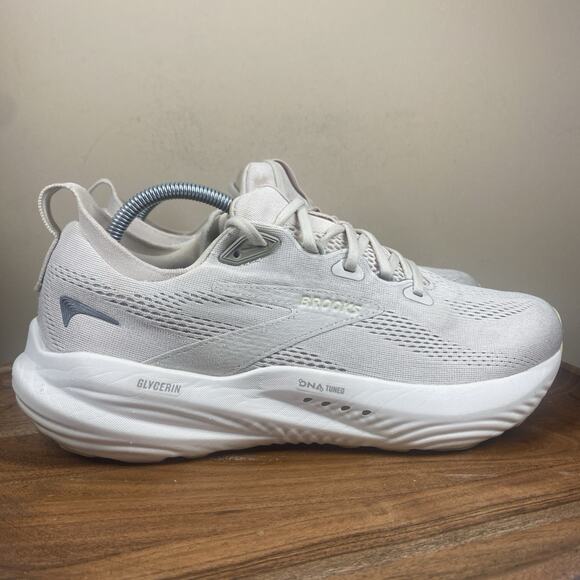 Brooks Glycerin 22 Almond Peach London Fog Womens White Size 11 Running Shoes - Picture 1 of 10